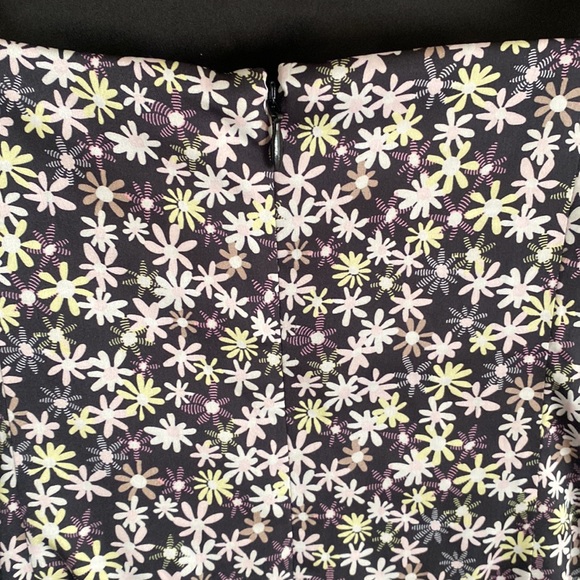 Shimmer Satin Dress
Sunday anesthesia size 4 Aritzia 
Black/ Lilac Bloom - Picture 7 of 12